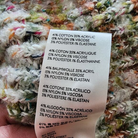 Free People Multi-colored V-Neck large knit pullover oversized sweater size XS - Picture 7 of 8